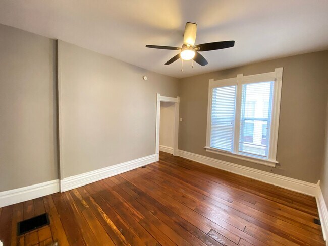 Photo - 223-225 W 8th Ave Unit 225