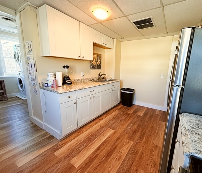 Photo - 17-17 Maple St Unit 15 Maple St