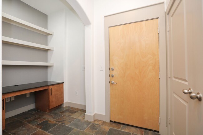 Photo - 1901 Post Oak Blvd Unit 2109