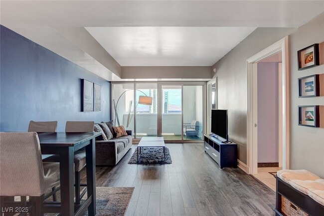 Photo - 2700 S Las Vegas Blvd Unit 1205