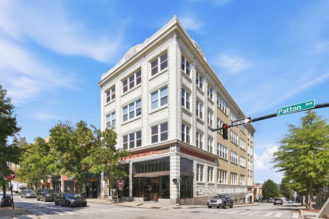 59C College St