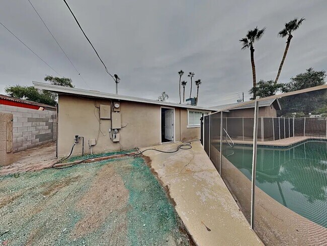 Photo - 3635 W Cortez St