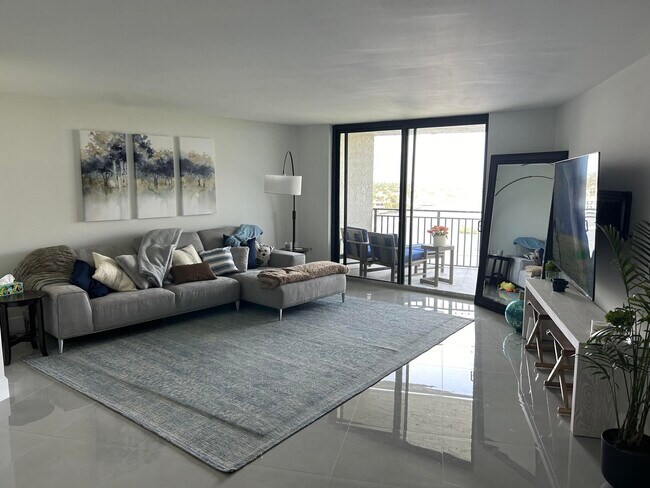 Photo - 3912 S Ocean Blvd Unidad 1101 Rental