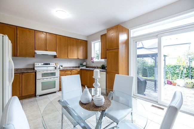 Photo - 64 Chimney Hill Way