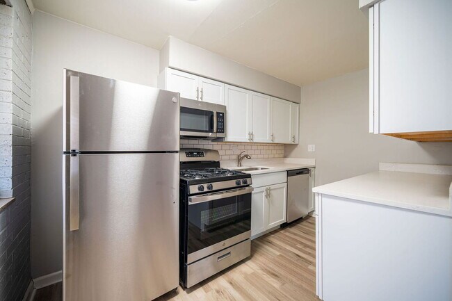 Photo - 35 Euclid Ave Unit F