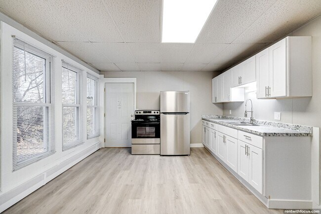 Photo - 416 High St Unit 416 High Street