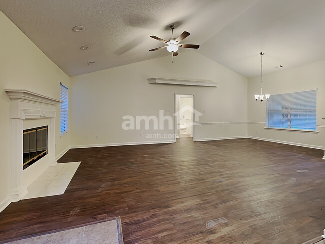 Photo - 162 Belle Grove Dr