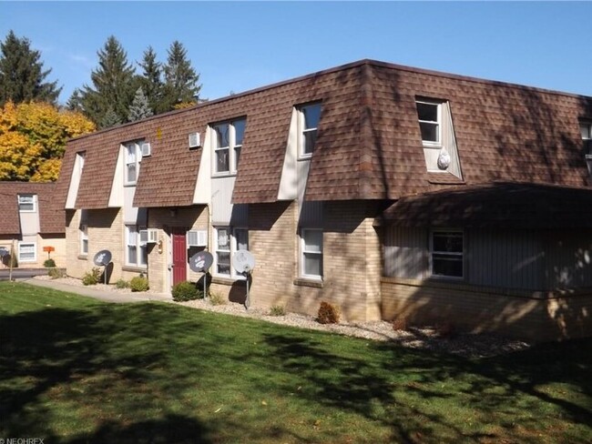 Building Front - 107 5th Ave Apartments