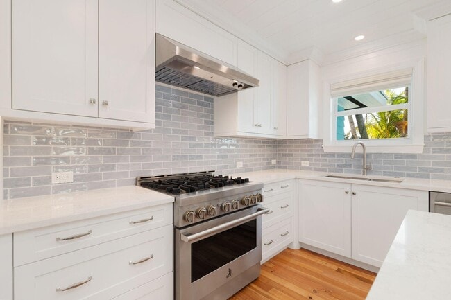 Photo - 235 Santa Lucia Dr