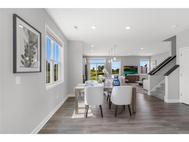 Photo - 190 Jean Avenue