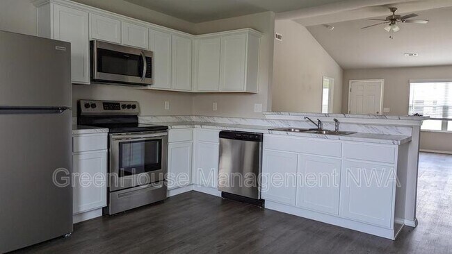 Photo - 1771 Hermitage Dr