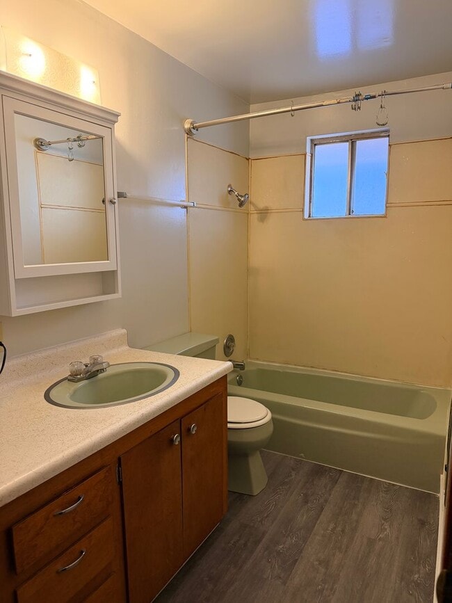 Photo - 4070 Shinners Pl