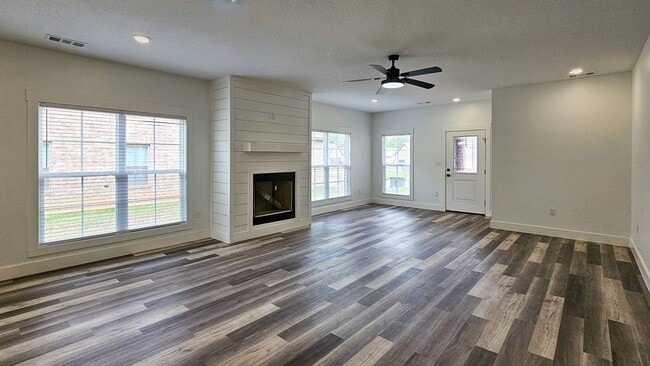 Photo - 4009 Stoke Dr