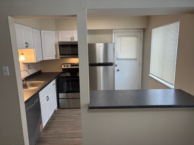 Photo - 7571 Hazelcrest Dr