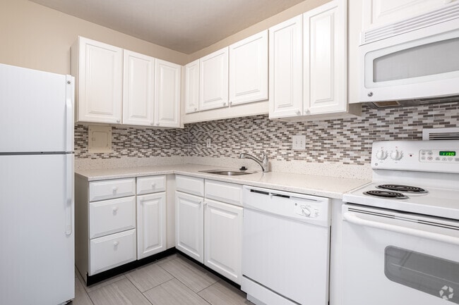 1BR, 1BA