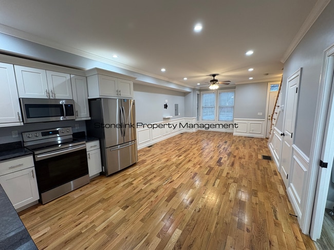 Photo - 110 Hudson St Unit 2