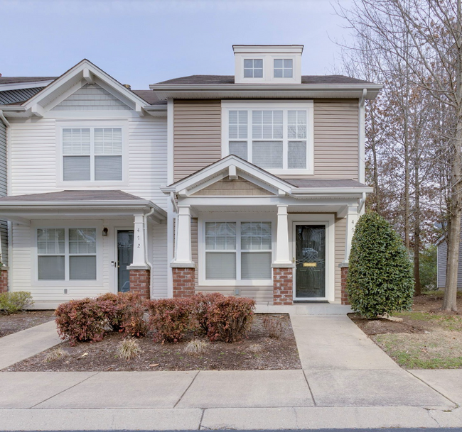 Photo - 474 Flintlock Ct Townhome