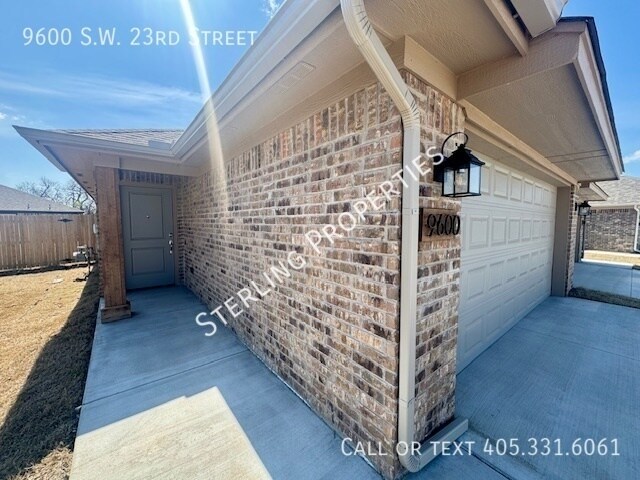Photo - 9600 SW 23rd St