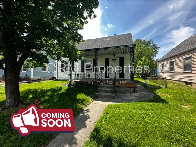 Building Photo - 2203 S Pershing Dr