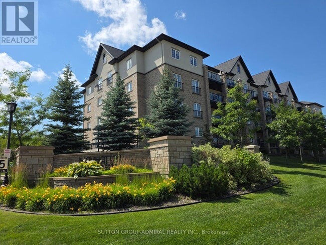 Photo - 40 Ferndale Dr S Unit 304