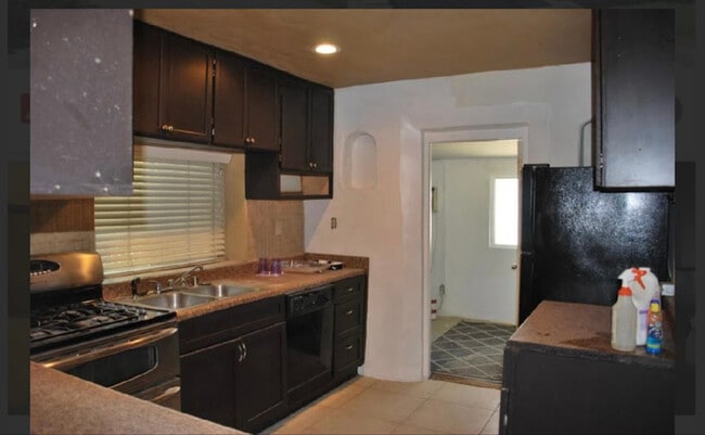 Photo - 82481 Valencia Ave