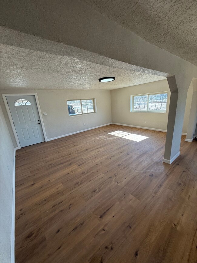 Photo - 37 La Ladera Rd