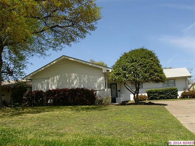 Photo - Beautiful updated Midtown home in the loved Lortondale addition