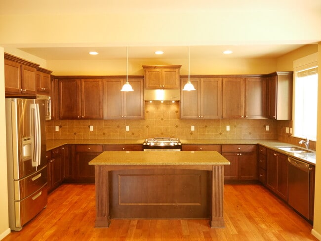 Photo - 5 Bedroom 2.5 Bath Home Near Downtown Redmond