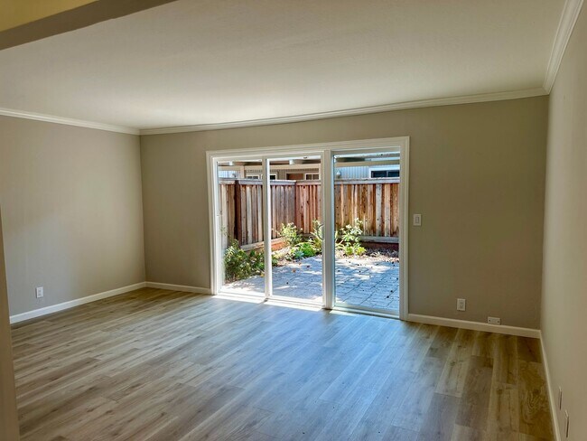 Photo - Convenient and Updated Townhouse