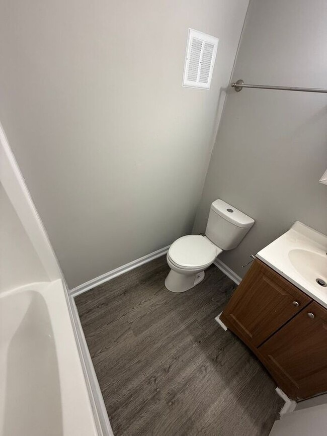 Photo - 2082 Fairmont Ct Unidad 20