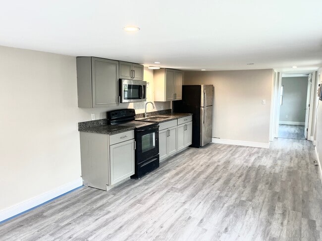 Photo - 7650 Ebson Dr Apartment