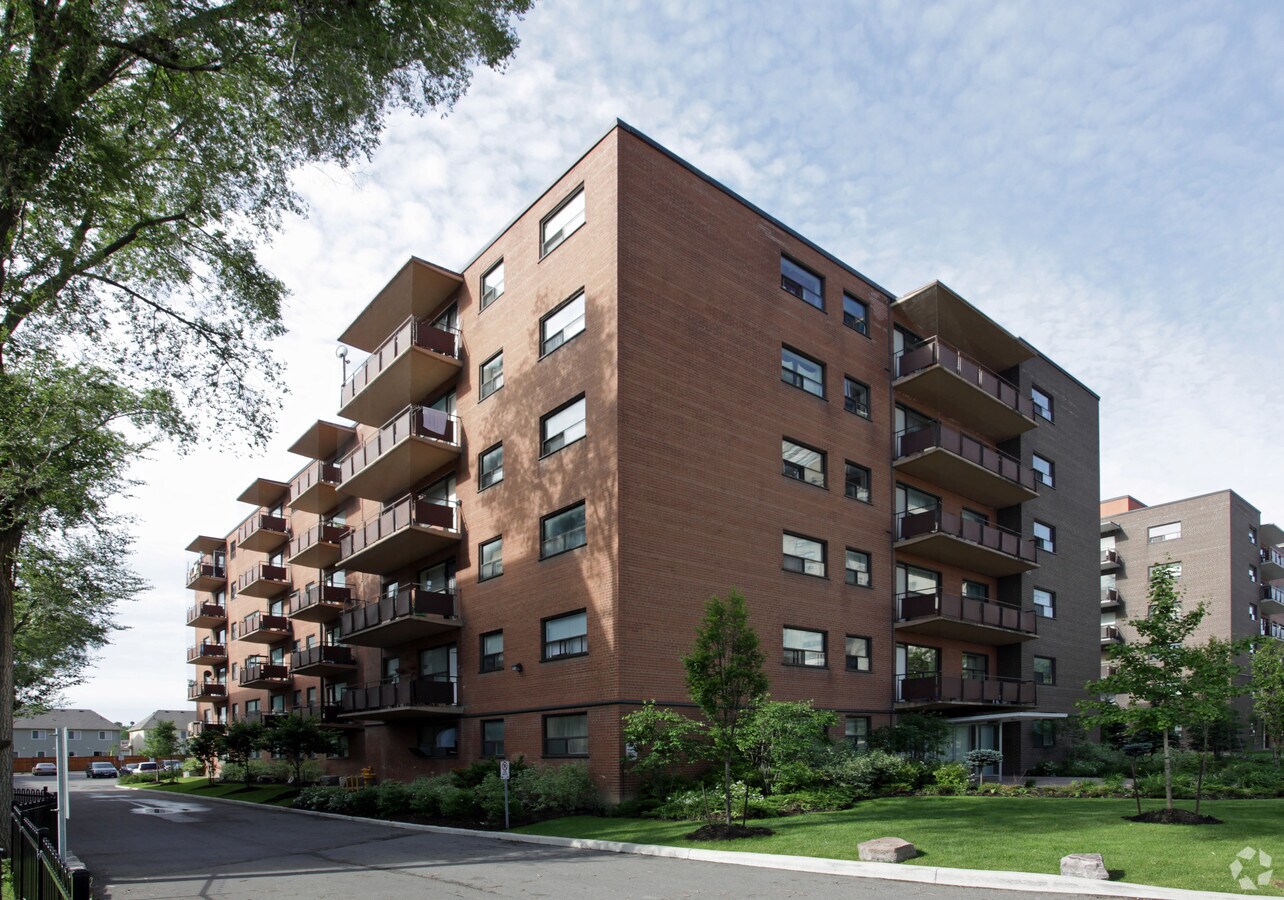 Primary Photo - 327 Dixon Rd