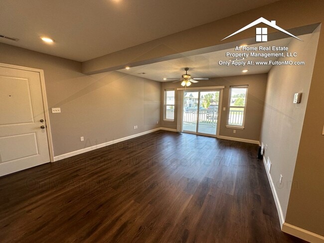 Photo - 2620 N Bluff St Unit 2620-100 North Bluff Street