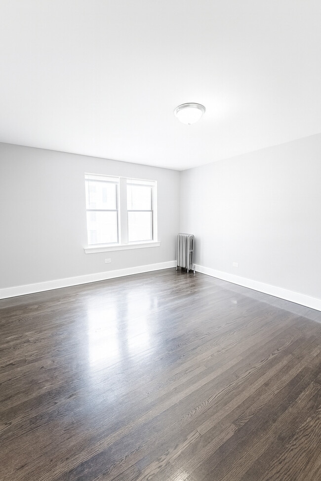 Photo - 7640 S Stewart Ave