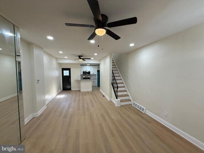 Photo - 5116 Folsom St