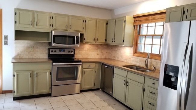 Photo - 904 Dartford Rd SW