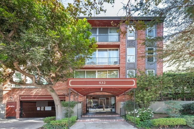 Photo - 532 N Rossmore Ave