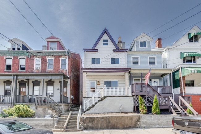 Photo - 2120 Salisbury St