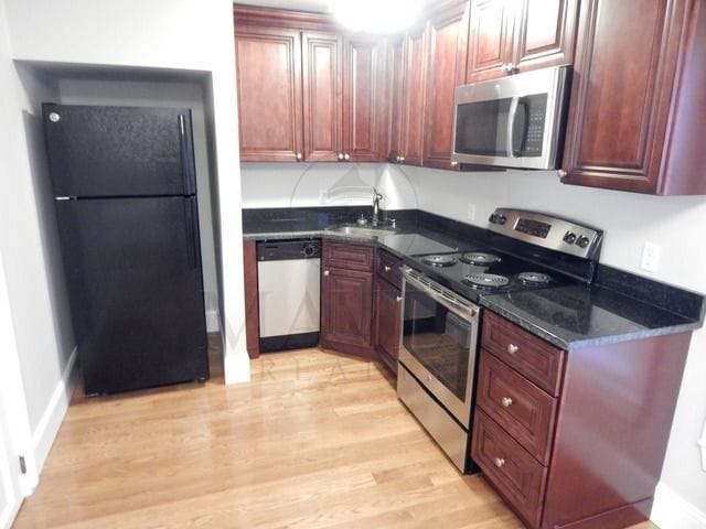 Photo - 13 Seven Pines Ave Unit 13