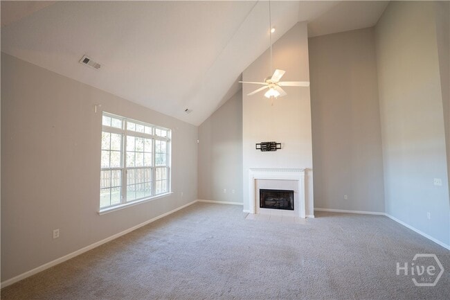 Photo - 492 Golden Grove Ln