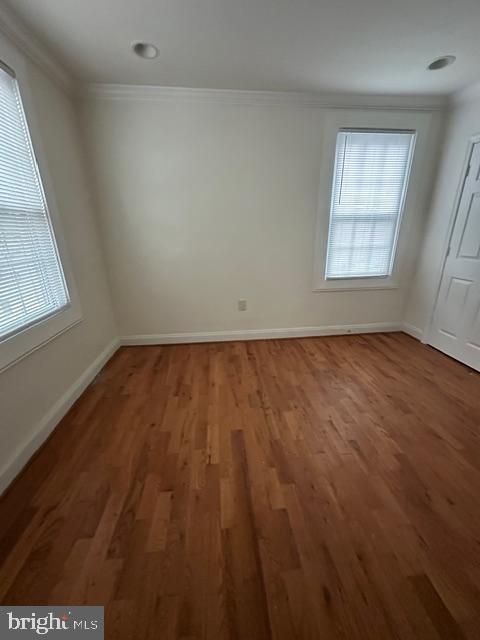 Building Photo - 4005 4th St SE Unit 3