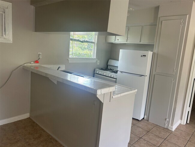 Photo - 8232 Glenview Dr Unit 7