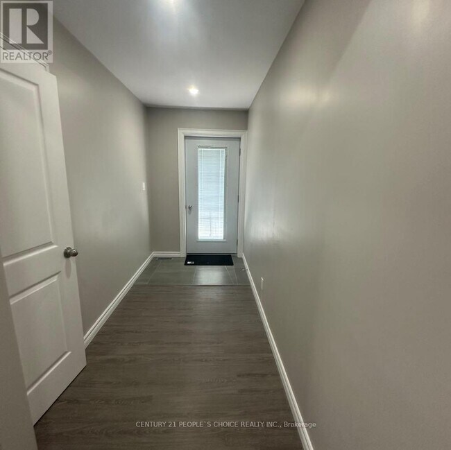 Photo - 199 Avondale Blvd