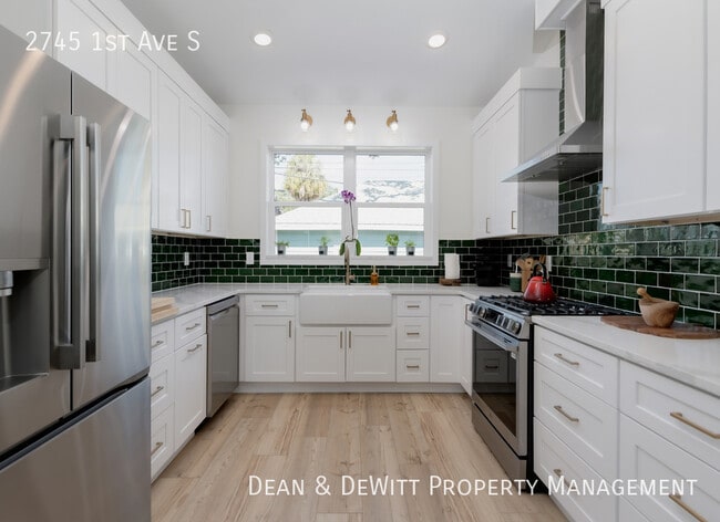 Photo - 2745 1st Ave S