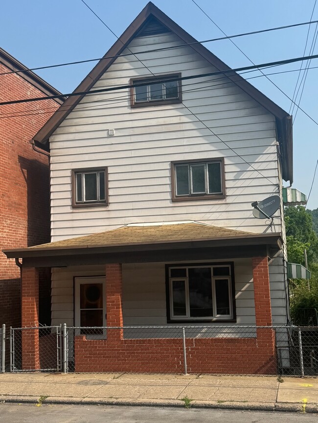Photo - 433 Wall Ave House