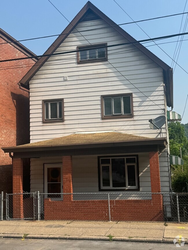 Building Photo - 433 Wall Ave Rental