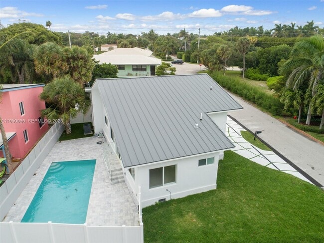 12 Adams Rd