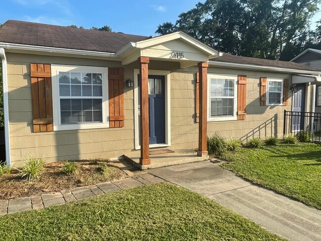 Front Door included a Keyless Door Lock, No Keys - Personal Door Code - 2415 Old North Hills St House