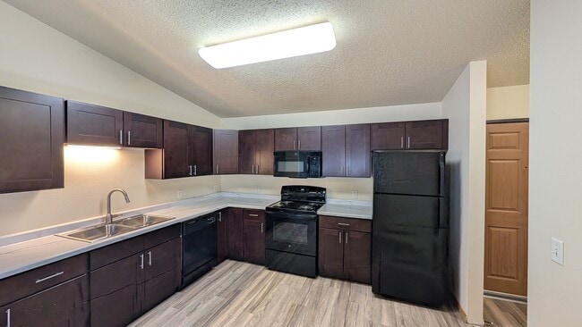 Amber Ridge Apartments