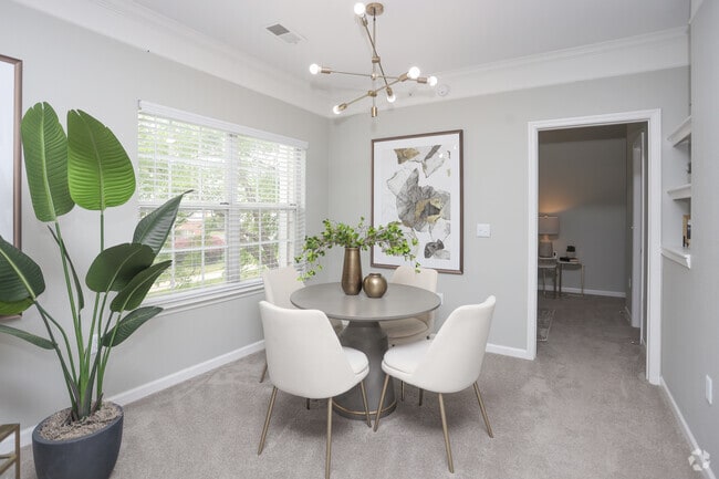 2BR, 2BA_Schubert - 1254 SF